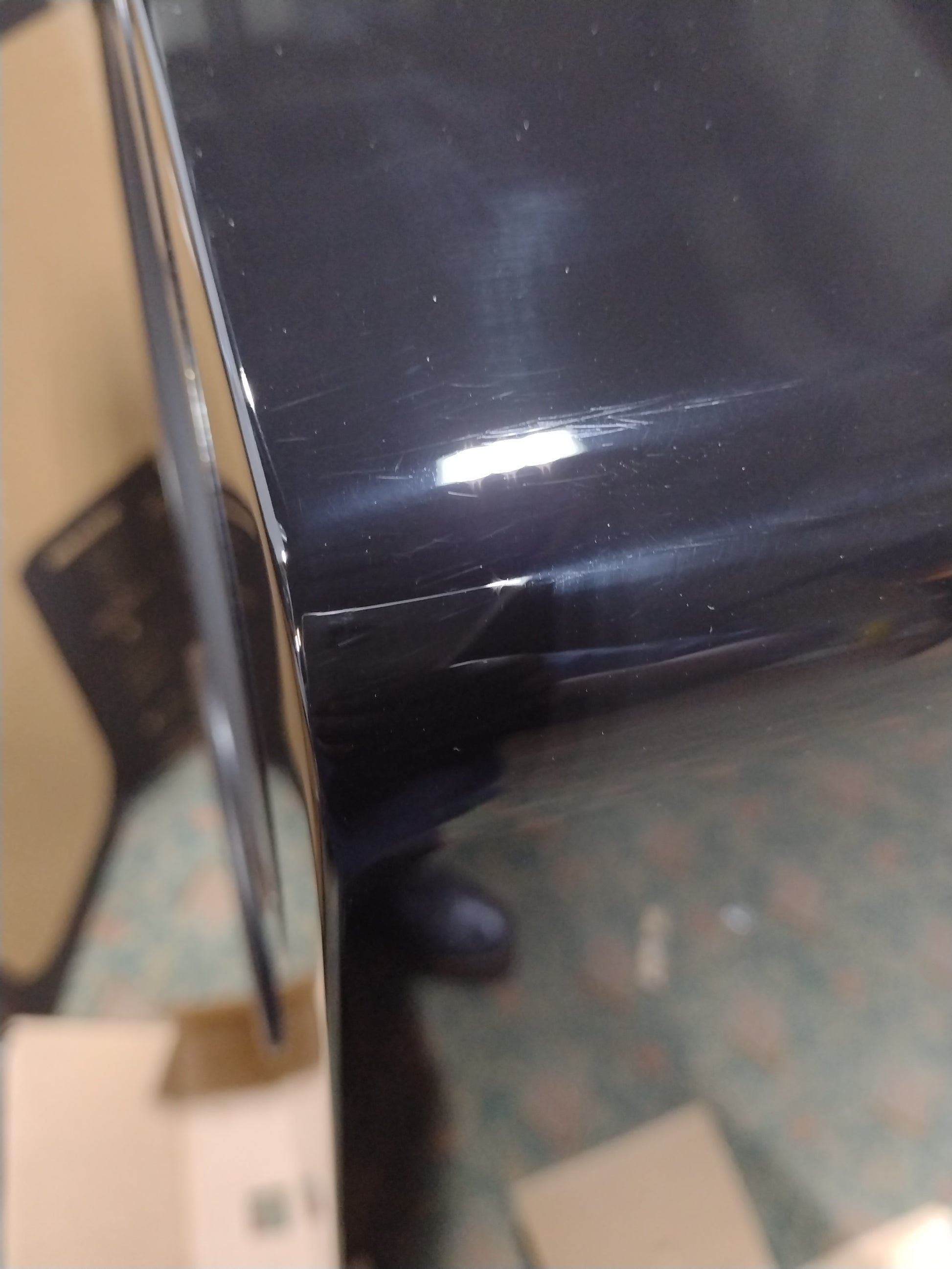 SVS Ultra Evolution Pinnacle - Piano Gloss Black - Outlet - 1500