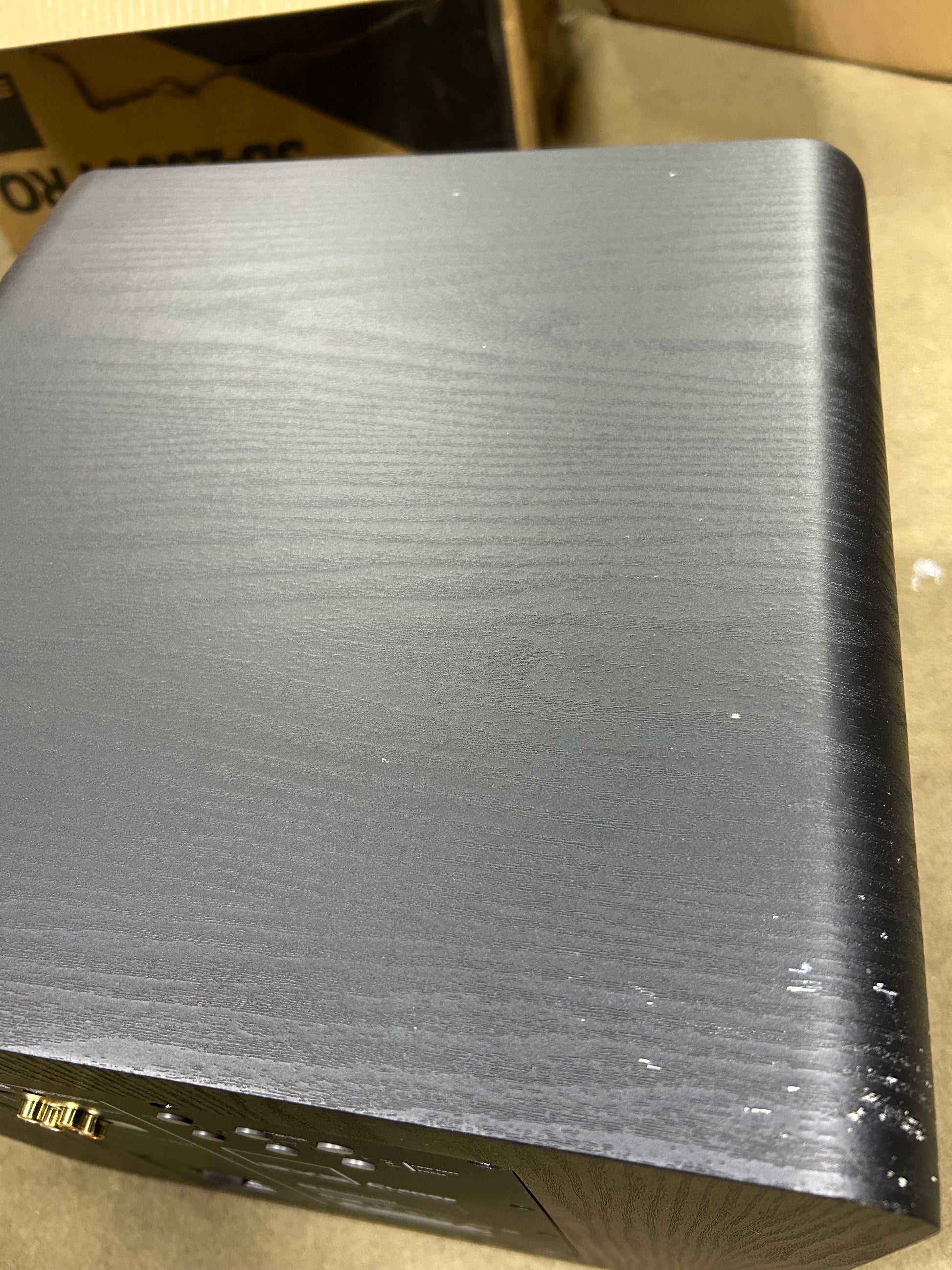 SB-2000 Pro - Black Ash - Outlet - 1270