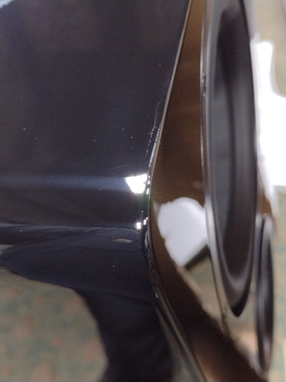 SVS Ultra Evolution Pinnacle - Piano Gloss Black - Outlet - 1194