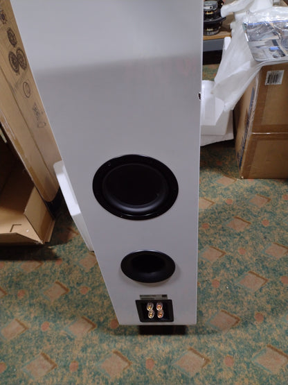SVS Ultra Evolution Tower - White Gloss - Outlet - 1227